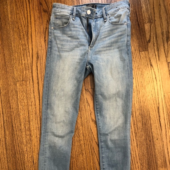 Abercrombie & Fitch High Rise Super Skinny Jeans 26S - Picture 2 of 7